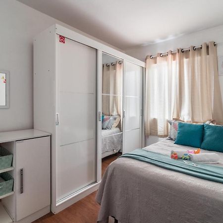 Family Space Curitiba/Vaga De Garagem Gratis Экстерьер фото